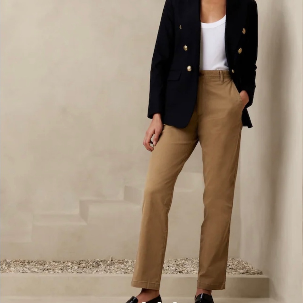 Banana Republic high rise authentic chino